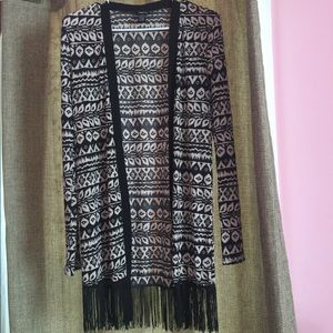 Rue 21 patterned/fringe cardigan